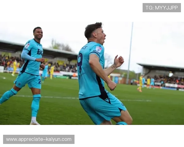 朴茨茅斯俱乐部迎来新赛季布局球队重建与目标全面解析展望未来