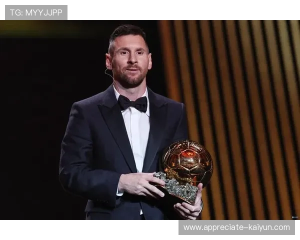 梅西回归巴萨引发热议 多支豪门争夺金球奖候选人