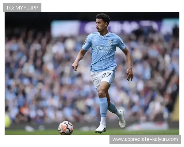 英超豪门冬窗引援计划曝光年轻前锋或成关键拼图冲击冠军目标再起 英超豪门冬窗引援计划曝光年轻前锋或成关键拼图冲击冠军目标再起