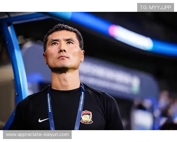 中国足球迎战世界强队 新主帅初试锋芒 成绩和战术备受关注 中国足球迎战世界强队 新主帅初试锋芒 成绩和战术备受关注