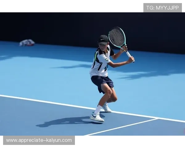 全新网球赛季开启 世界顶级球员纷纷亮相追逐冠军荣耀 全新网球赛季开启 世界顶级球员纷纷亮相追逐冠军荣耀