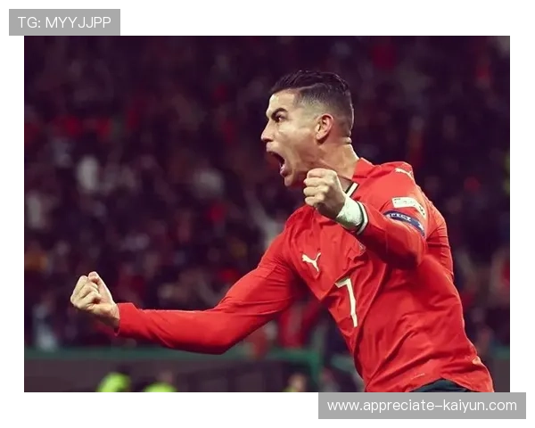 C罗再创辉煌助力球队逆转夺冠引发全球球迷热议