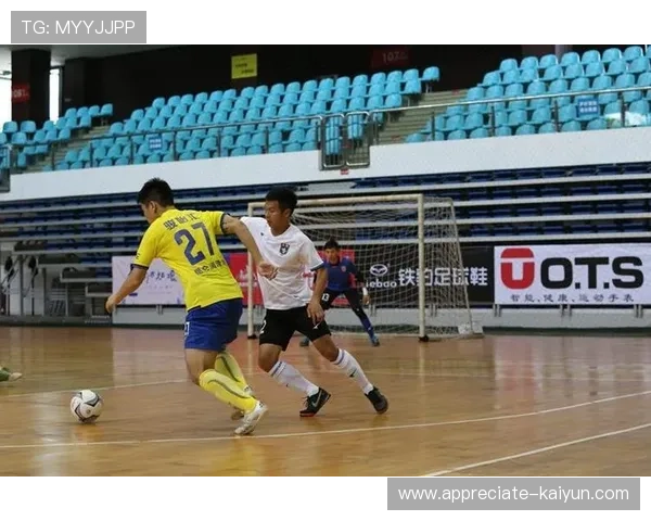 粤超最新积分榜揭晓各队排名战绩全面解析与赛季趋势预测